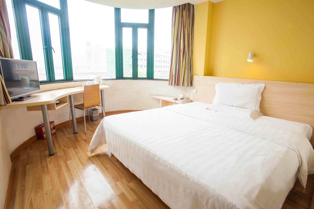 7Days Inn Lingshui Beidou Road Kamer foto